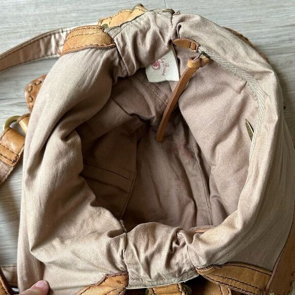 Vintage Y2K Lucky Brand Abbey Road Crossbody Purse - Sheep Leather - Camel Tan - Picture 8 of 11